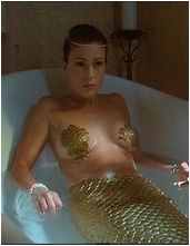 Alyssa Milano nude