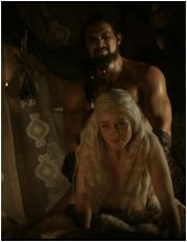 Emilia Clarke nude