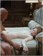 Emily Browning nude