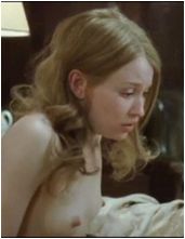 Emily Browning nude