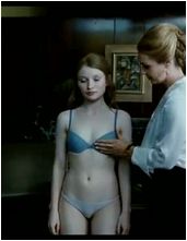 Emily Browning nude