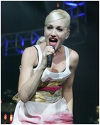 Gwen Stefani nude