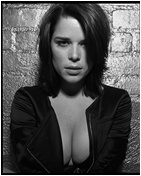 Neve Campbell nude