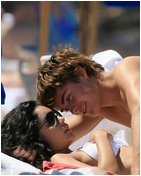 Vanessa Anne Hudgens nude