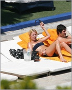 nicky-hilton_10.jpg - 159 KB