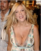 tori-spelling_05.jpg - 128 KB