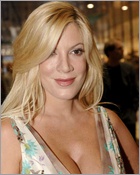 tori-spelling_06.jpg - 124 KB