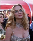 Heather Graham nude